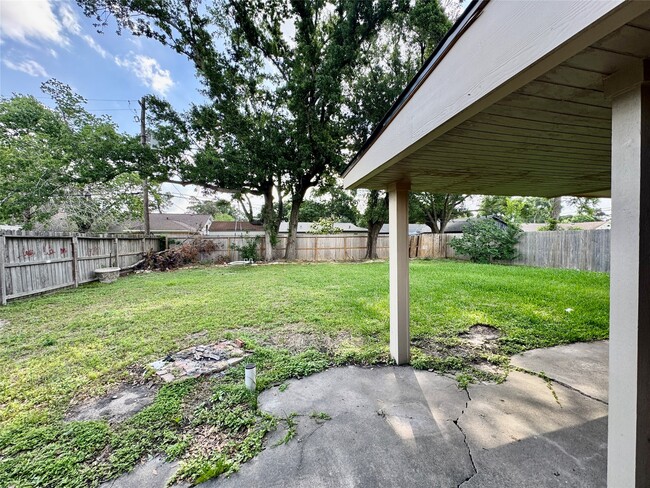 Photo - 1710 Longhorn Dr