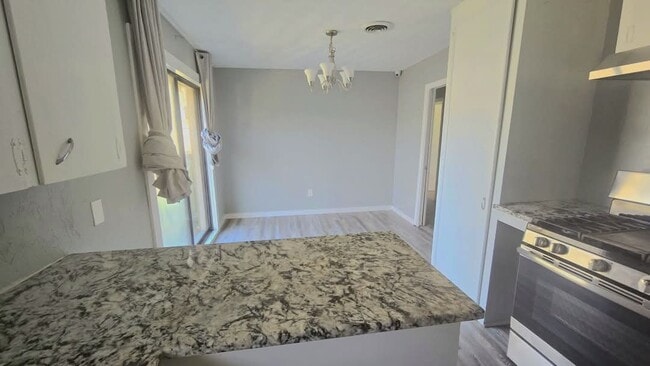 Photo - 2714 28th Ave N