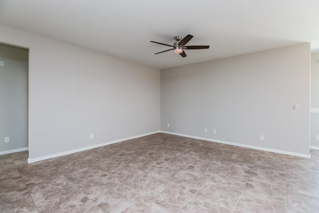 Photo - 4520 W Alabama Ln