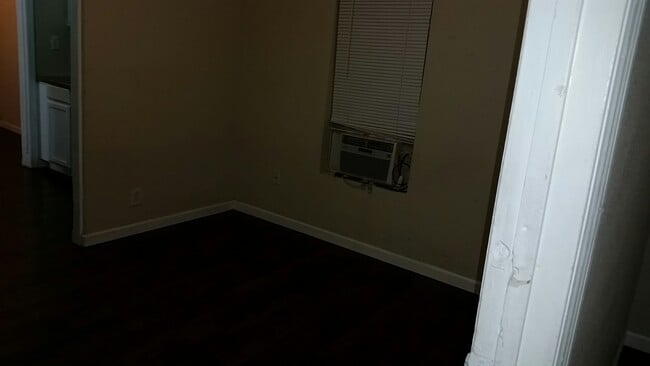 BD RM - 318 Hollenbeck Ave Unit 2