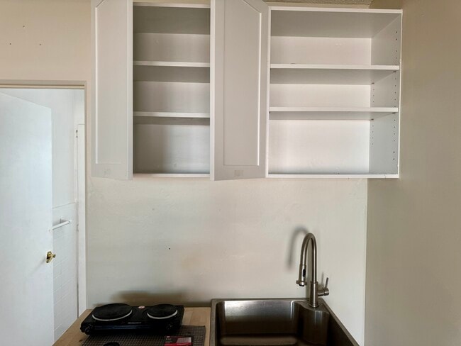 Photo - 217 SW 11th Ct Unidad Studio