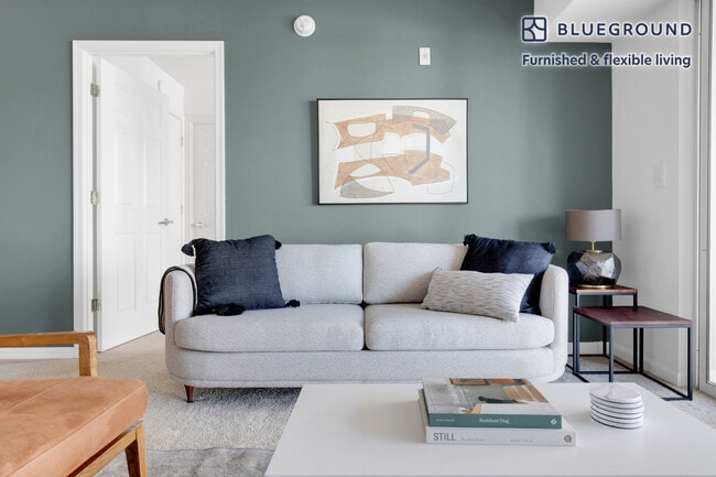 Photo - 450 Massachusetts Ave NW Unidad FL10-ID58