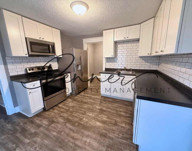 Photo - 133 S Lincoln St