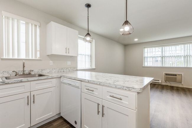 Zen Long Island at Bay Shore 55+ Community
