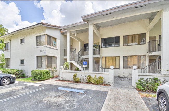 Photo - 3100 NW 46th St Unidad 202