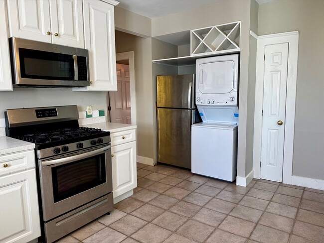 Photo - 84 Washington St Unit 2