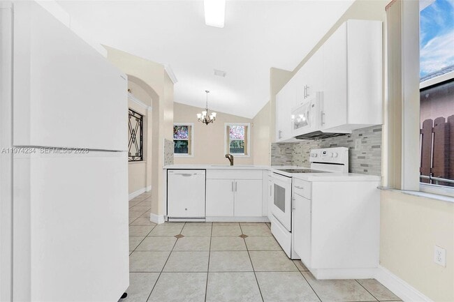 Photo - 9437 SW 183rd Terrace