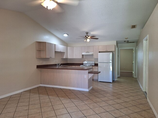 Photo - 2BR 2BA PLUS 1 CAR GARAGE DUPLEX