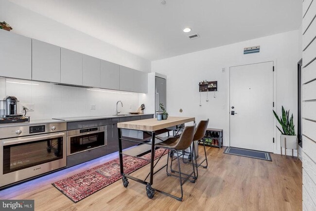 Photo - 57 N St NW Unit 329