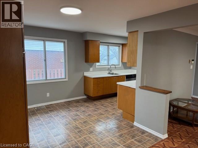 Photo - 195 Sekura St