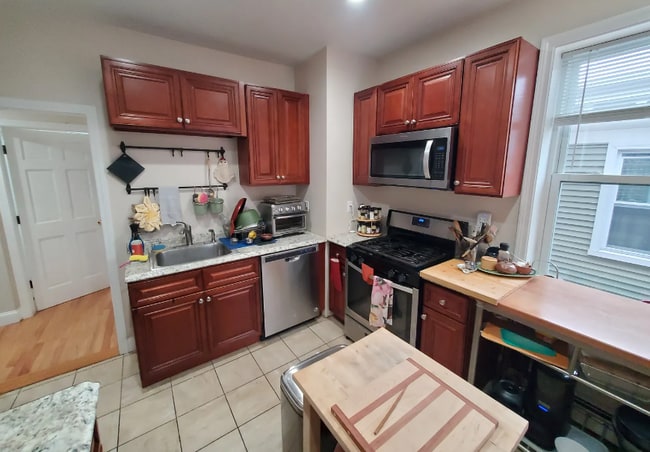 Photo - 283 Brookline St Unidad 3L