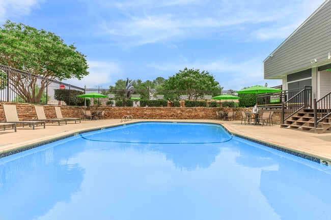 The Arts Apts at Park Place
