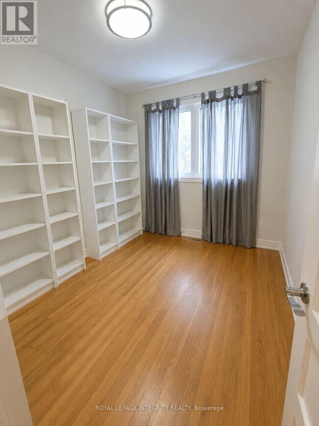 Photo - 2748 Moncton Rd