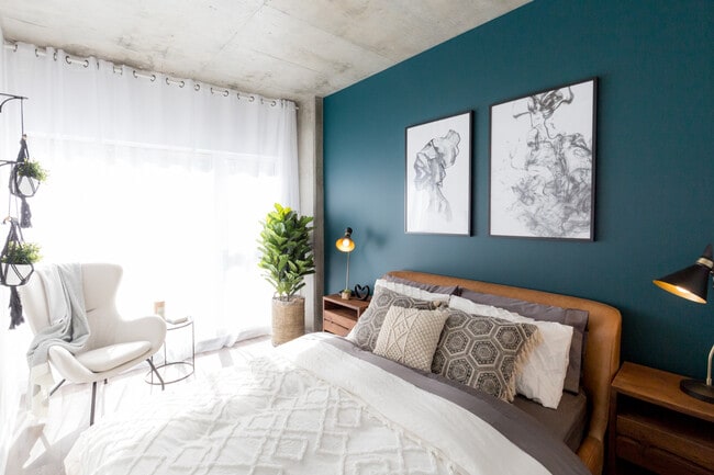 Photo - Central Rosemont