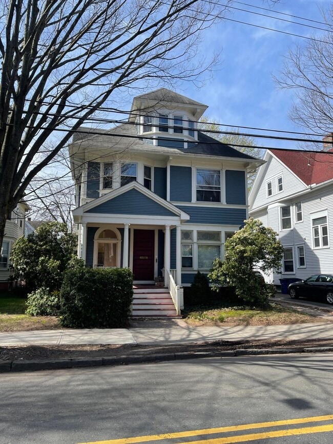 Photo - 288 Willow St Unit 2