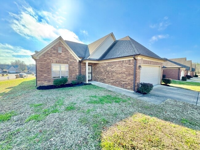 Photo - 4040 Sunset Lake Ln