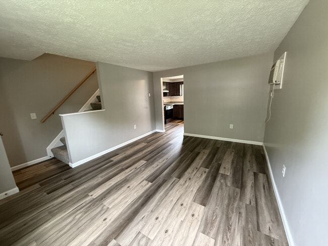 Photo - 1132 Point of View Dr Unit Woster Property