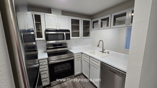 Photo - 12515 NE 116th St Unit #B23