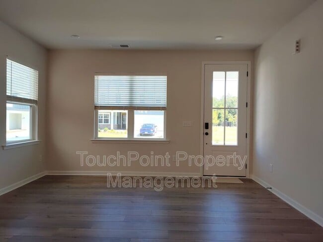 Photo - 5821 Wentwood Ct