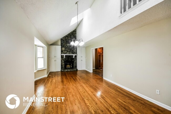 Photo - 2085 Edenwood Cir
