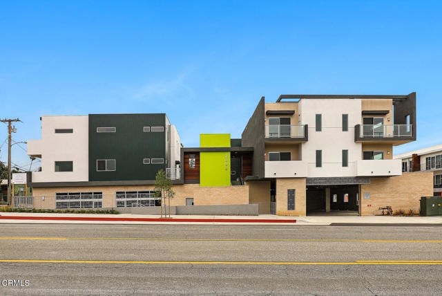 Photo - 2000 Lake Ave Unit 1