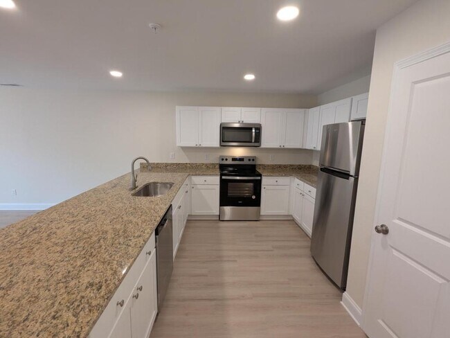 Photo - 1659 Legrand Rd