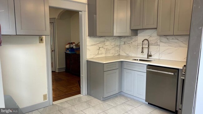 Photo - 228 Copley Rd