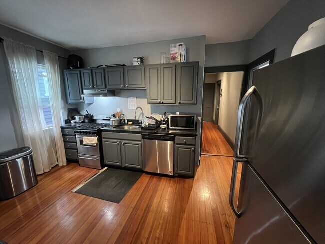 Photo - 195 Hancock St Unit 1