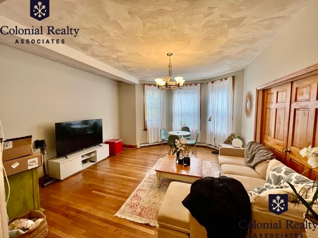 Photo - 25 Gibbs St Unit 2