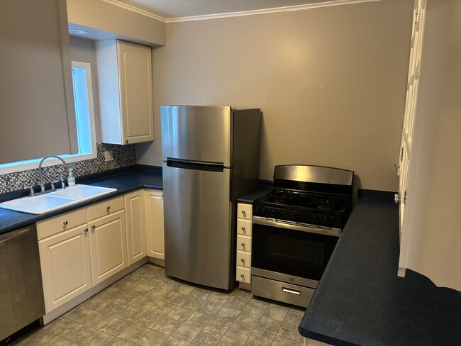 Photo - 783 Potomac Ave Unidad Lower