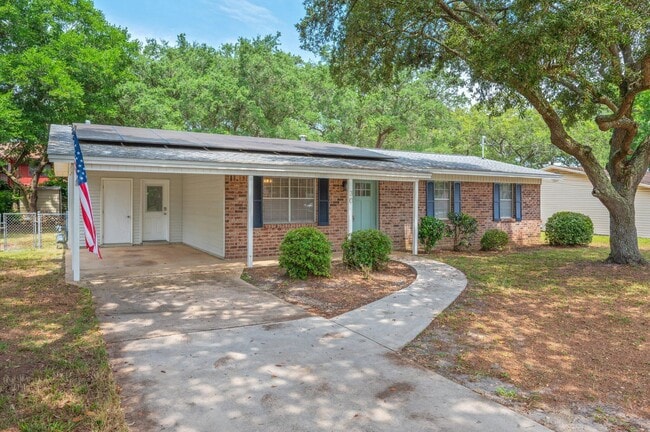 Photo - 30 Woodham Ave