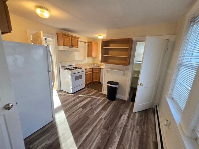 Photo - 444 Groveland St Unit 1