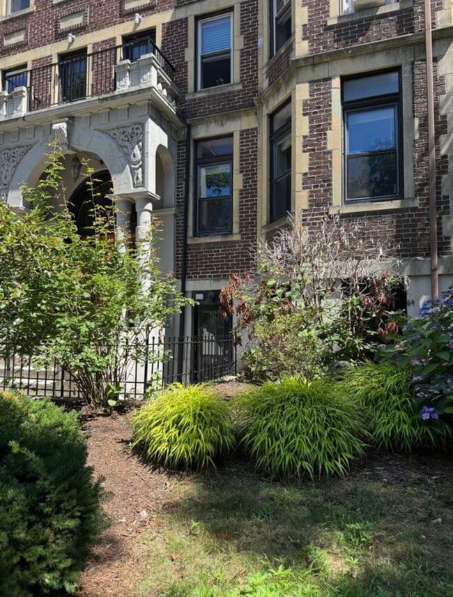 Photo - 390 Riverway Unit 2