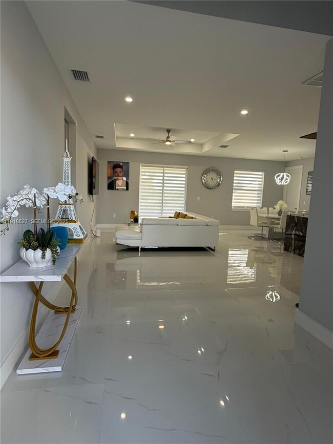 Photo - 2923 22nd St SW