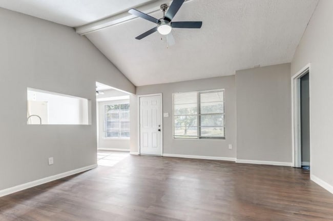 Photo - 3120 Royal St