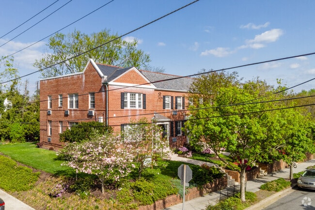 Spring Valley Apartments