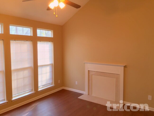 Photo - 10347 Battle Ct