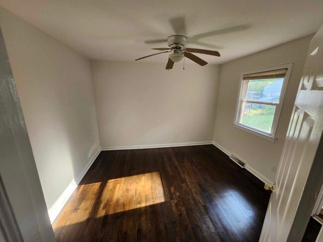 Photo - 126 Green Acres Ave