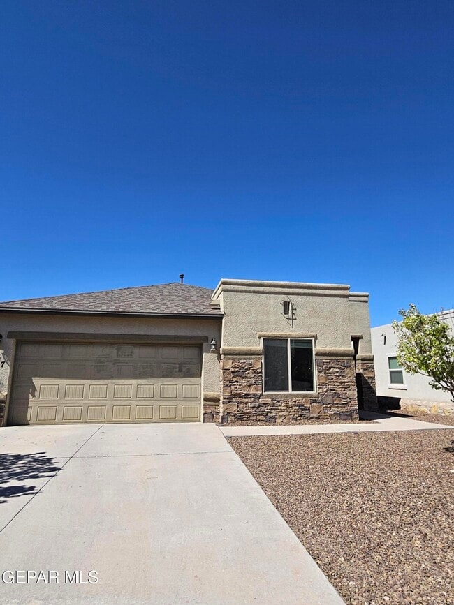 Photo - 2217 Furtherpoint Dr