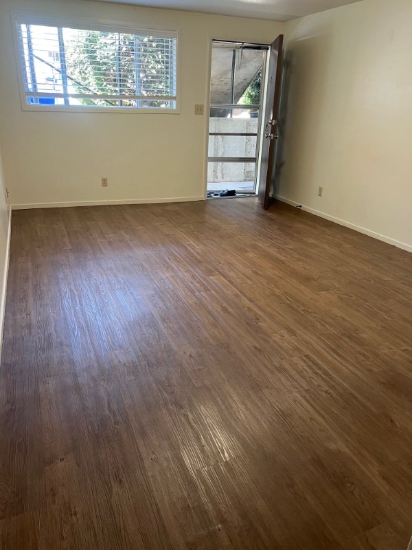 Photo - 372 W 200 N Unit 6