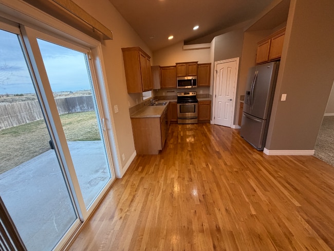 Photo - 1820 SW Silverstone Ave