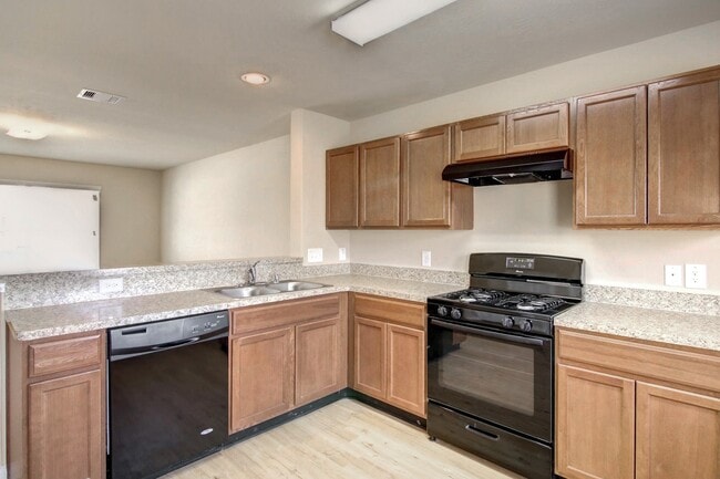 2403 Thorney Ct