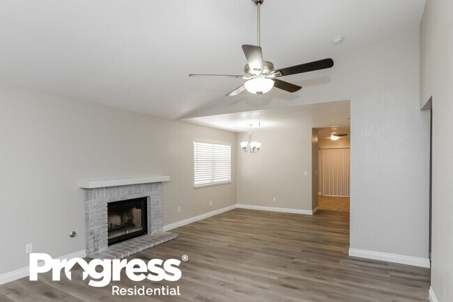 Photo - 350 Keating St