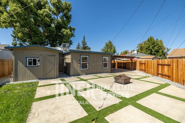 Photo - 1107 Meadow Rd