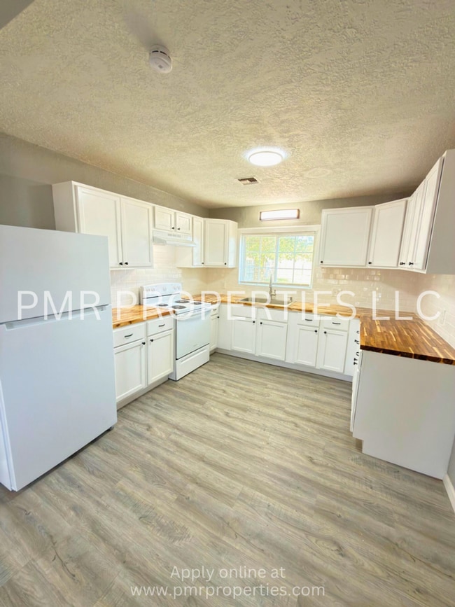 Photo - 2 Bedrooms/1 Bathroom House