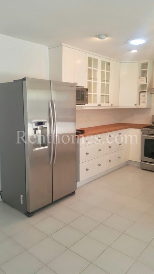 Photo - 10019 Knight Dr