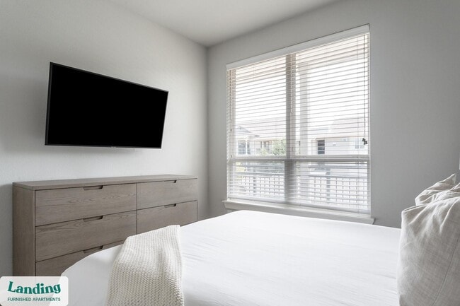 Photo - 4300 Cromwell Dr Unidad 4208