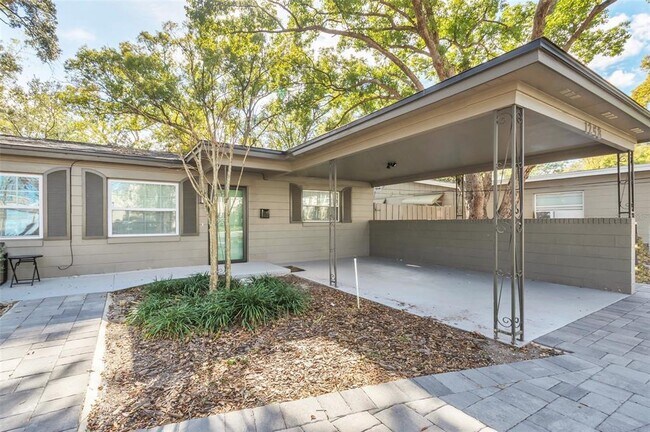 Photo - 1256 Michigan Ave