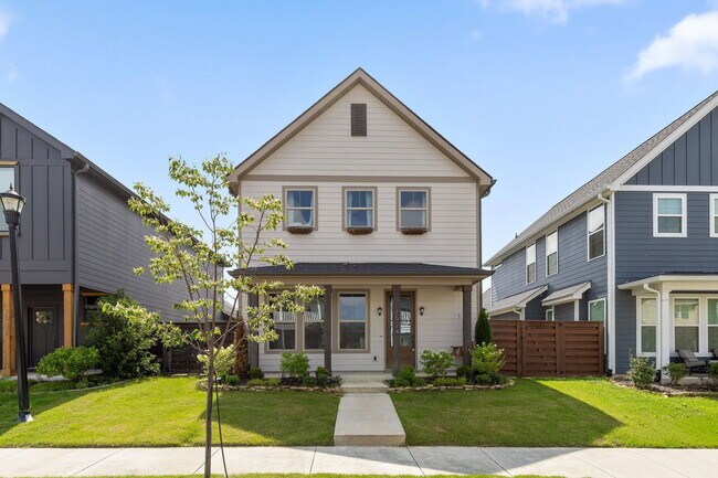 Photo - 1524 Farmhouse Trl