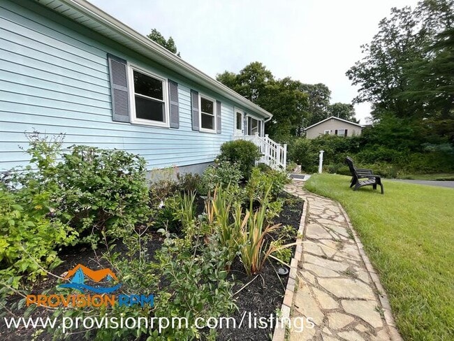 Photo - 982 Shore Acres Rd